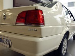2010款 1.6L 手动 前卫型