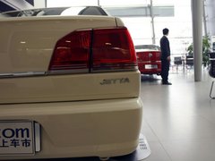 2010款 1.6L 手动 前卫型