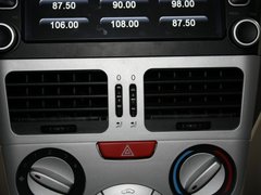 2010款 1.5L 手动 两厢进取型