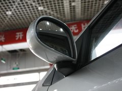 2010款 1.5L 手动 两厢进取型