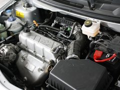 2010款 1.5L 手动 两厢进取型