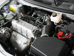 2010款 1.5L 手动 两厢进取型