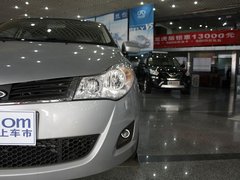 2010款 1.5L 手动 两厢进取型