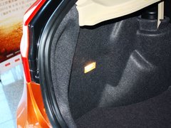 2010款 1.5L 手动 两厢进取型