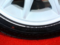 2010款 1.5L 手动 两厢进取型