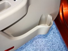 2010款 1.5L 手动 两厢进取型