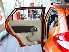 2010款 1.5L 手动 两厢进取型