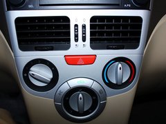 2010款 1.5L 手动 两厢进取型