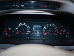 2010款 1.5L 手动 两厢进取型