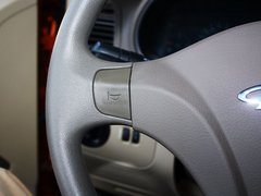 2010款 1.5L 手动 两厢进取型