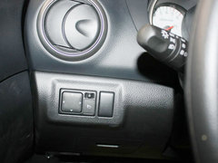 2010款 1.6L 手动 劲锐版标准型 5座