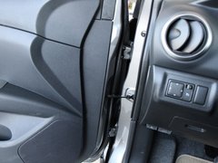 2010款 1.6L 自动 劲锐版标准型 5座