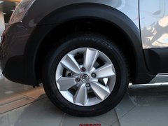 2010款 1.6L 自动 劲锐版标准型 5座