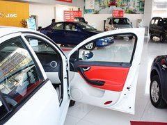 2010款 1.3L 手动 豪华型