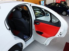 2010款 1.3L 手动 豪华型
