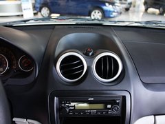 2010款 1.3L 手动 豪华型