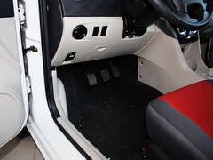 2010款 1.3L 手动 豪华型