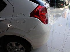 2010款 1.3L 手动 豪华型