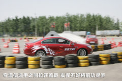 2010款 2.0T 自动 旗舰运动版
