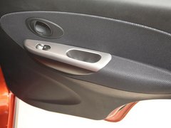 2010款 1.2L 手动 运动款 活力型