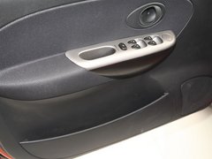 2010款 1.2L 手动 运动款 活力型