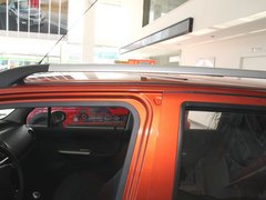 2010款 1.2L 手动 运动款 活力型