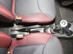 2010款 1.2L 手动 运动款 时尚型