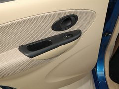 2010款 P-TEC 1.0L 手动 活力型