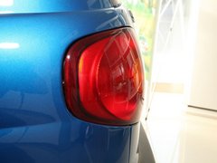 2010款 P-TEC 1.0L 手动 活力型