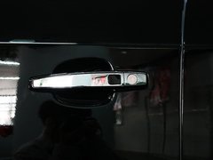 2010款 3.0L 自动 旗舰版