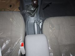 2010款 1.5 手动 标准型