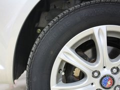 2010款 1.5 手动 标准型