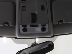 2010款 X1 sDrive18i 豪华型 5座
