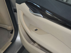 2010款 X1 sDrive18i 豪华型 5座