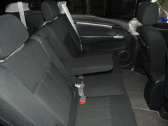 2010款 1.6L 手动 豪华型 7座