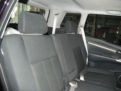 2010款 1.6L 手动 豪华型 7座