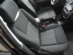 2010款 1.6L 手动 豪华型 7座