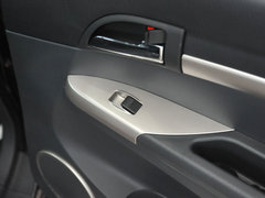 2010款 1.6L 手动 豪华型 7座