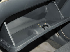 2010款 1.6L 手动 豪华型 7座