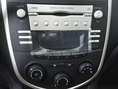 2010款 1.6L 手动 豪华型 7座