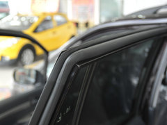 2010款 1.6L 手动 豪华型 7座