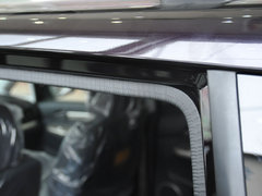 2010款 1.6L 手动 豪华型 7座