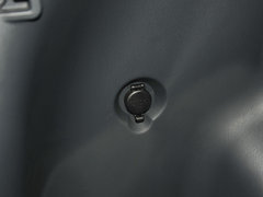 2010款 1.6L 手动 豪华型 7座