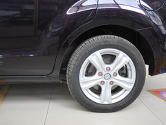 2010款 1.6L 手动 豪华型 7座