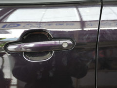 2010款 1.6L 手动 豪华型 7座
