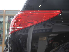 2010款 1.6L 手动 豪华型 7座