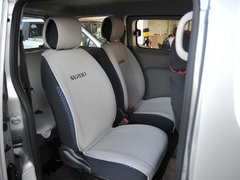 2010款 1.6L 手动 豪华型 7座