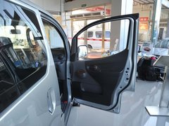 2010款 1.6L 手动 豪华型 7座