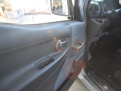 2010款 1.6L 手动 豪华型 7座