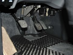 2010款 1.6L 手动 豪华型 7座